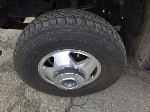 Used 2000 Ford F350 XL image 27