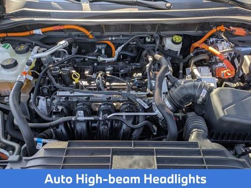 Used 2023 Ford Escape SE image 12