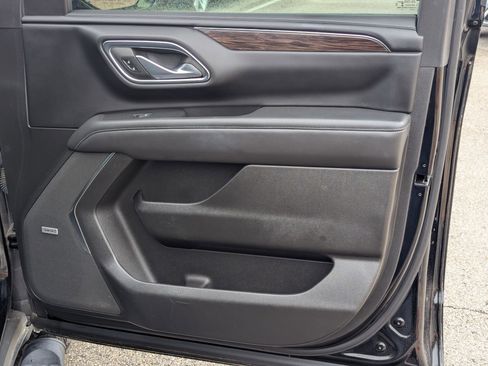 Used 2023 Chevrolet Tahoe Z71 w/ Luxury Package image 29