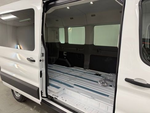 New 2026 Ford Transit 350 XL image 18