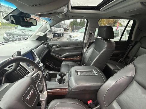 Used 2017 GMC Yukon SLT w/ Open Road Package image 26