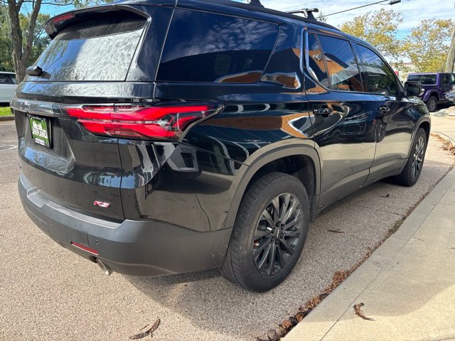 Used 2023 Chevrolet Traverse RS w/ LPO, Floor Liner Package AWD/4WD image 5