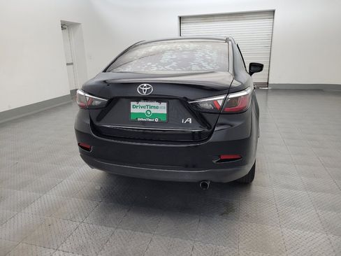 Used 2018 Toyota Yaris iA FWD image 7