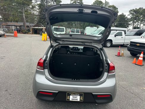 Used 2021 Kia Rio S image 15