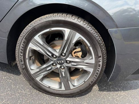 Used 2021 Kia K5 EX w/ EX Premium Package FWD image 11