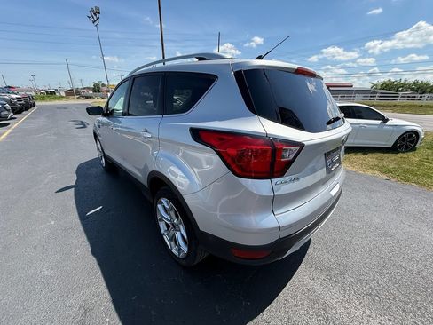 Used 2019 Ford Escape Titanium FWD image 6
