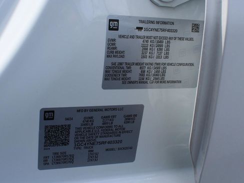 Used 2024 Chevrolet Silverado 2500 LT w/ Safety Package image 48