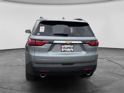 Used 2023 Chevrolet Traverse LT w/ LPO, Cargo Package AWD/4WD image 8