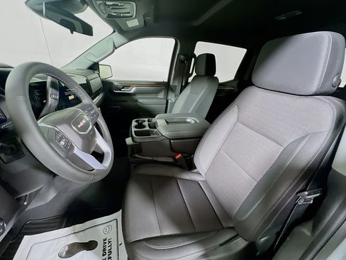 New 2026 GMC Sierra 1500 Elevation w/ X31 Off-Road Package AWD/4WD image 15