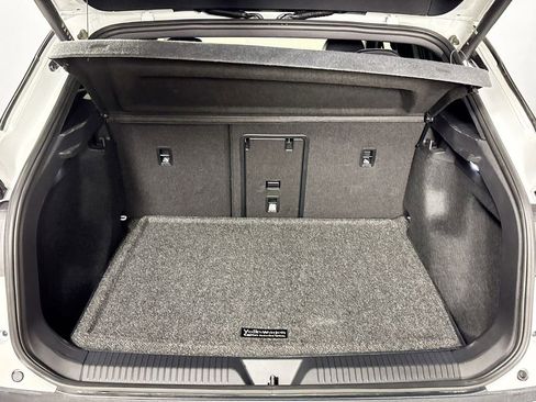 Used 2023 Volkswagen ID.4 Pro S image 22