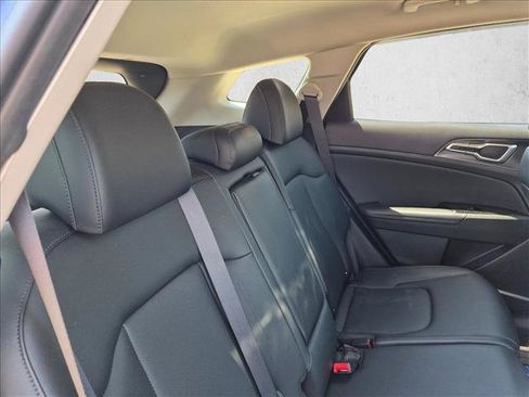 Used 2023 Kia Sportage EX FWD image 14