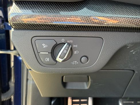 Used 2020 Audi SQ5 Premium Plus AWD/4WD image 14
