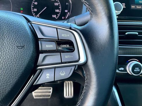Used 2018 Honda Accord Sport image 22