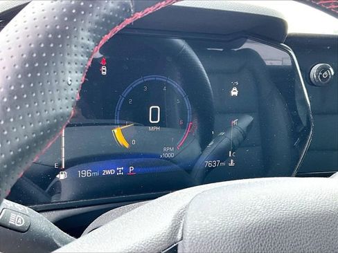 Used 2025 Chevrolet TrailBlazer RS w/ Convenience Package image 3