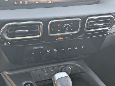 New 2026 Nissan Sentra SV image 17