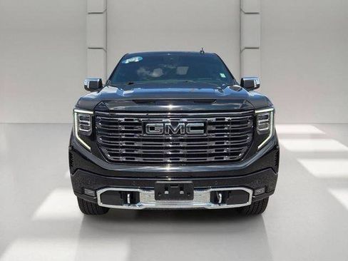 Certified 2025 GMC Sierra 1500 Denali Ultimate AWD/4WD image 8