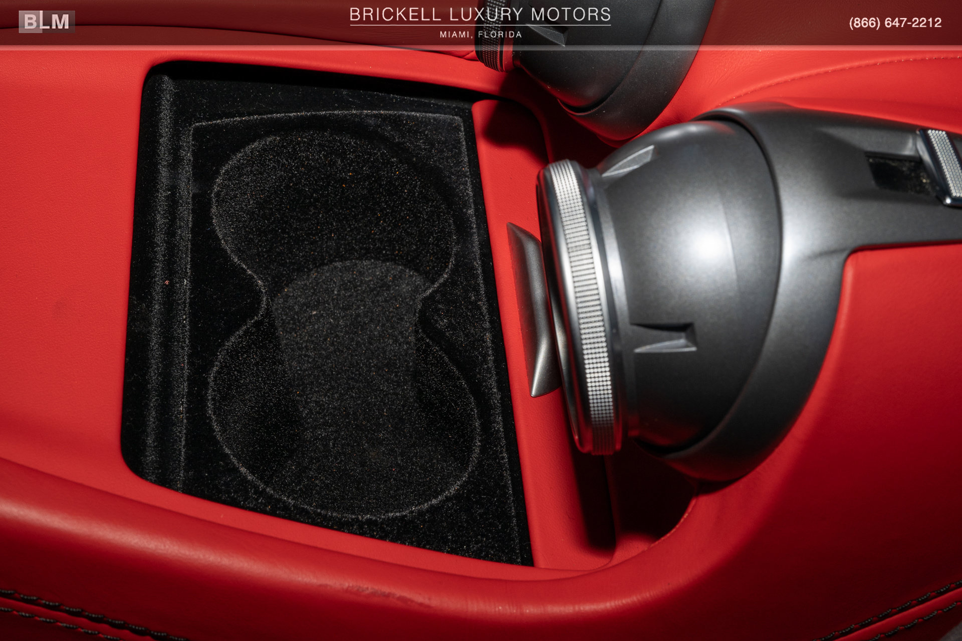Used 2018 Ferrari GTC4Lusso T RWD image 25