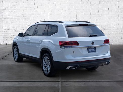 Certified 2023 Volkswagen Atlas SE FWD image 5