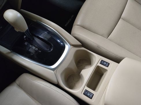 Used 2015 Nissan Rogue SL w/ SL Premium Package image 26