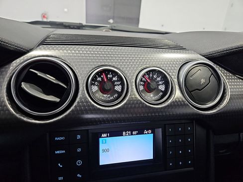 Used 2020 Ford Mustang Coupe w/ 2.3L High Performance Package RWD image 19