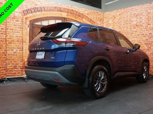 Used 2022 Nissan Rogue S image 7