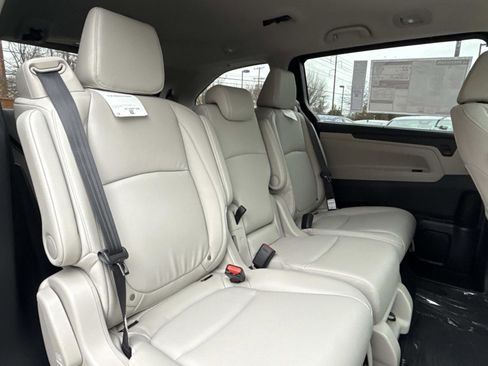 New 2026 Honda Odyssey EX-L image 16