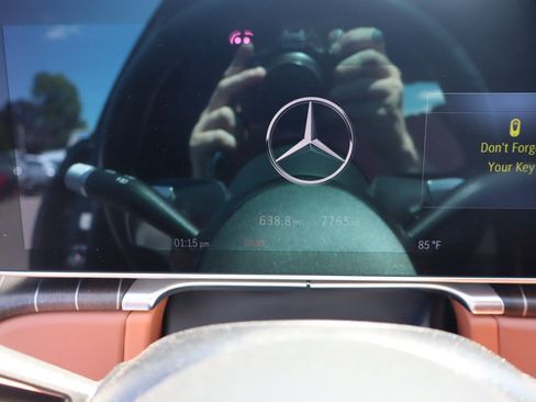Used 2022 Mercedes-Benz S 580 4MATIC Sedan image 10