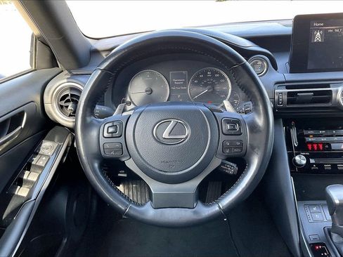 Used 2021 Lexus IS 300 w/ Comfort Package image 10