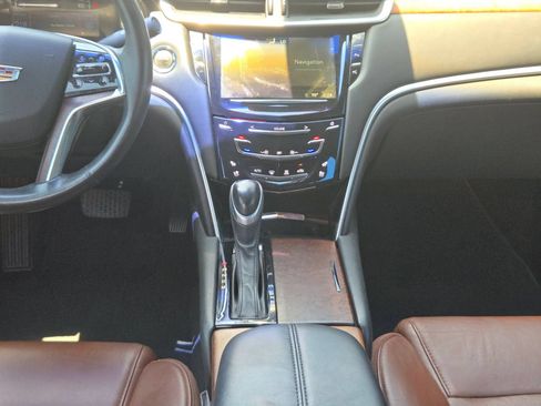 Used 2018 Cadillac XTS Luxury w/ Driver Awareness Package FWD image 14