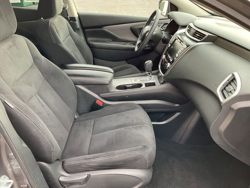 Used 2022 Nissan Murano S image 16