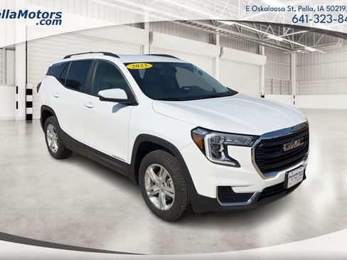 Used 2023 GMC Terrain SLE w/ Driver Convenience Package AWD/4WD image 1