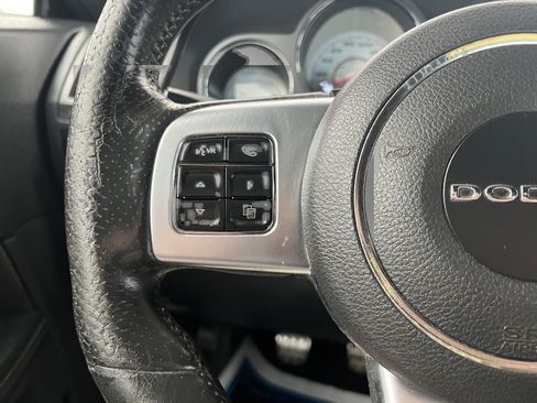 Used 2012 Dodge Challenger SRT8 RWD image 22