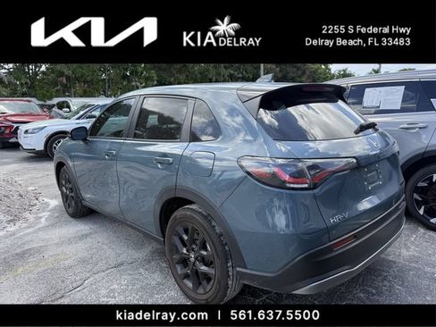Used 2024 Honda HR-V Sport image 3
