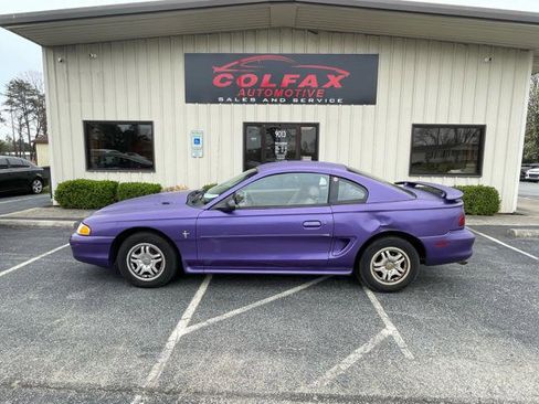 Used 1998 Ford Mustang Coupe image 1