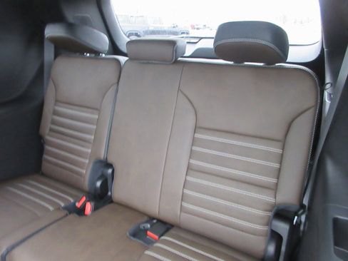 New 2026 GMC Acadia Denali Ultimate image 15