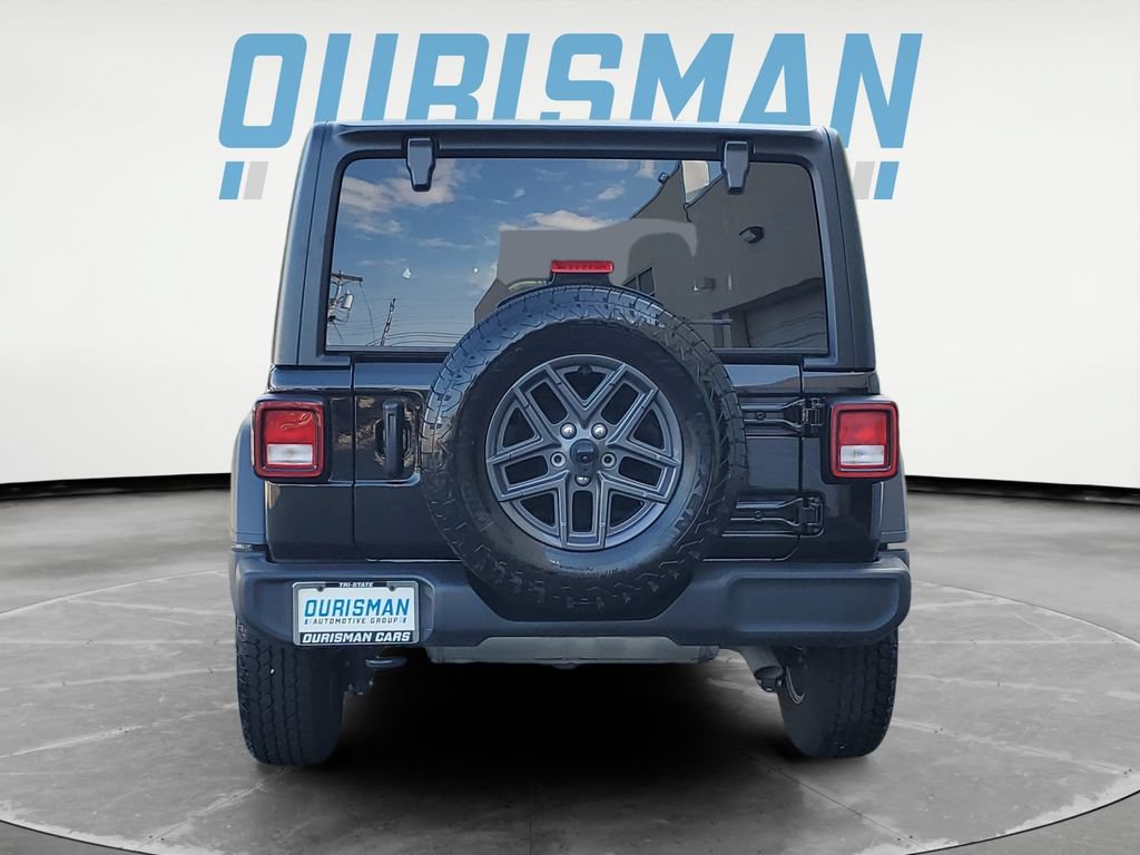 Used 2024 Jeep Wrangler Unlimited Sport AWD/4WD image 5
