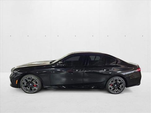 New 2026 BMW 530i w/ Executive Package image 5