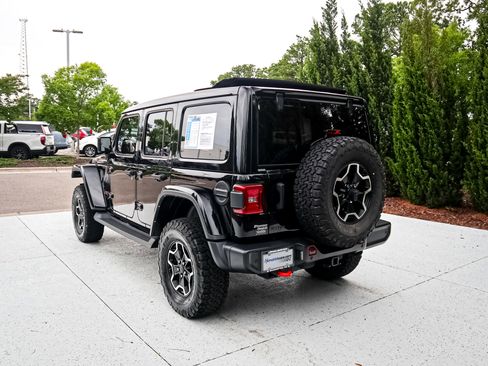 Used 2023 Jeep Wrangler Unlimited Rubicon AWD/4WD image 8