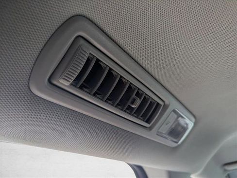 Used 2024 Toyota Sienna XLE image 14