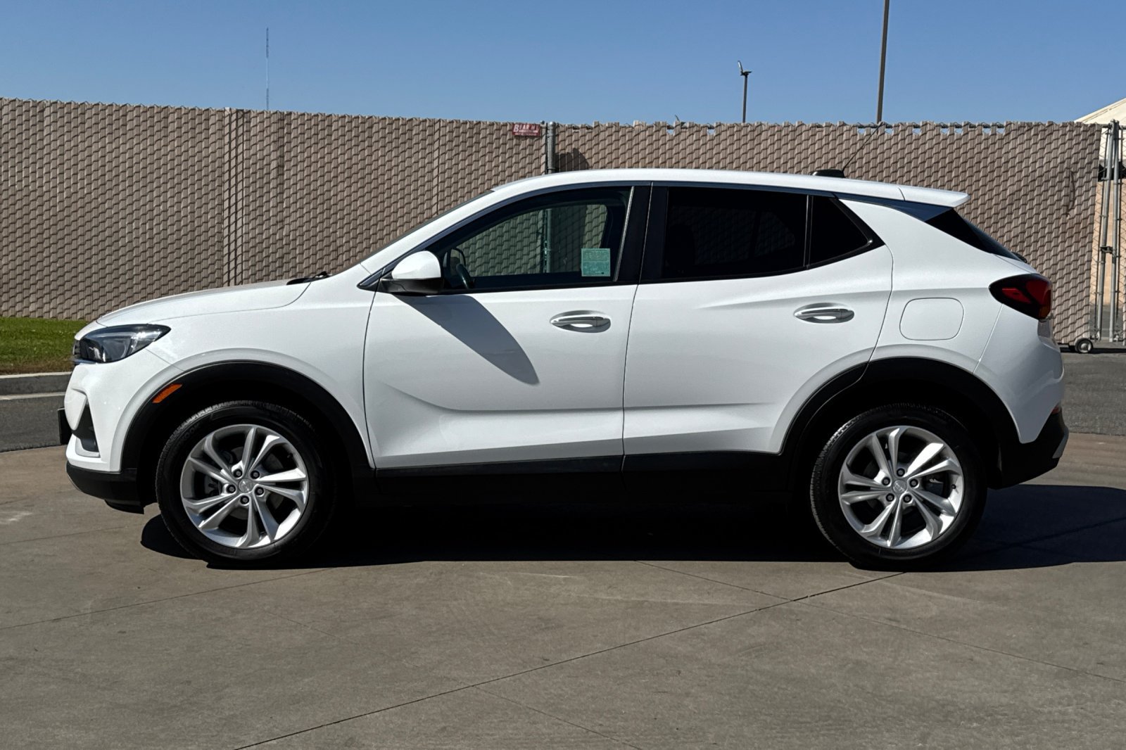 Used 2023 Buick Encore GX Preferred FWD image 7