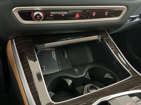 New 2026 BMW X5 sDrive40i image 15