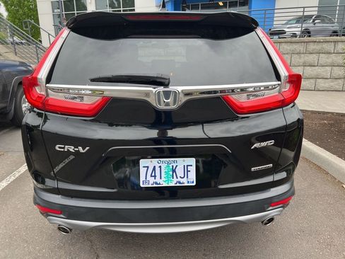 Used 2019 Honda CR-V Touring image 5