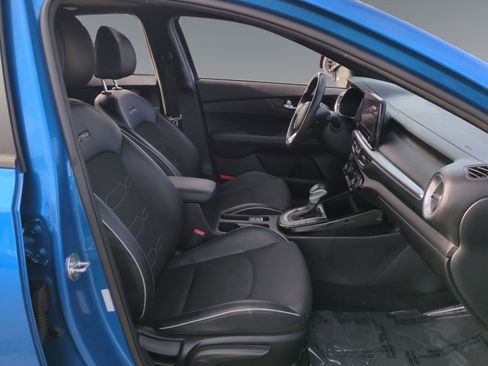 Used 2023 Kia Forte GT-Line w/ GT-Line Premium Package image 15