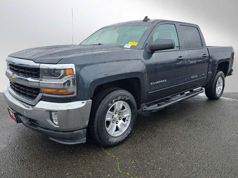 Used 2017 Chevrolet Silverado 1500 LT w/ All Star Edition image 8