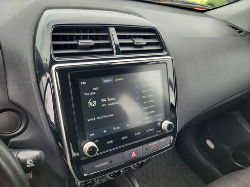 Used 2024 Mitsubishi Outlander Sport AWD image 22