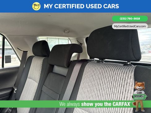 Used 2017 Toyota 4Runner SR5 image 12