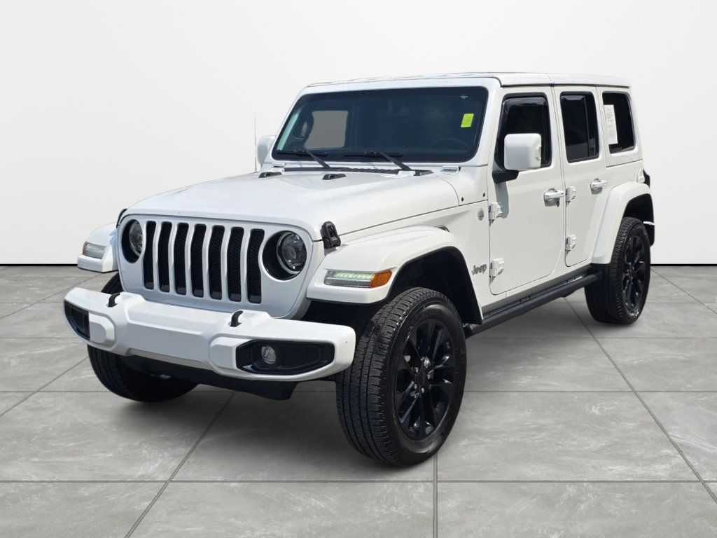 Used 2023 Jeep Wrangler Unlimited Sahara AWD/4WD image 7