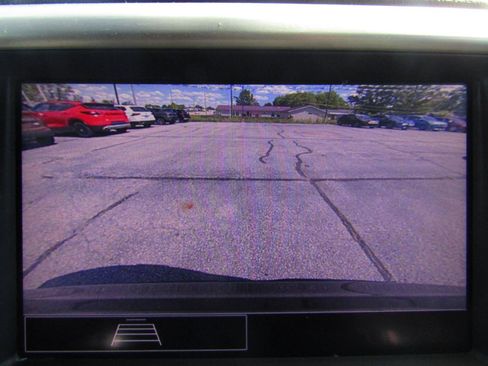 Used 2020 GMC Acadia SLE w/ LPO, Floor Liner Package FWD image 17