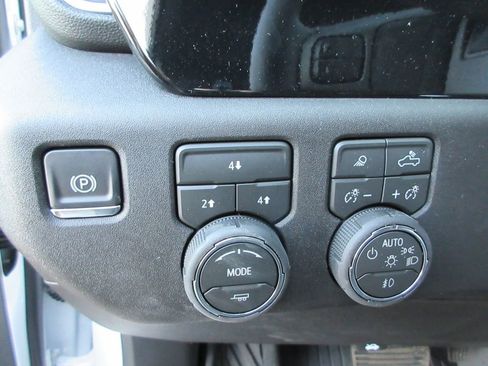 New 2026 Chevrolet Silverado 2500 LT w/ Trail Boss Package image 27