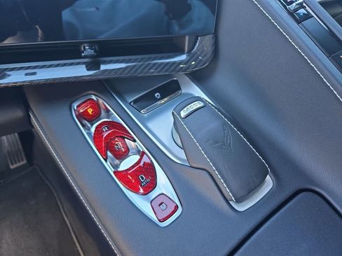 Used 2023 Chevrolet Corvette Stingray Coupe w/ Z51 Performance Package image 25